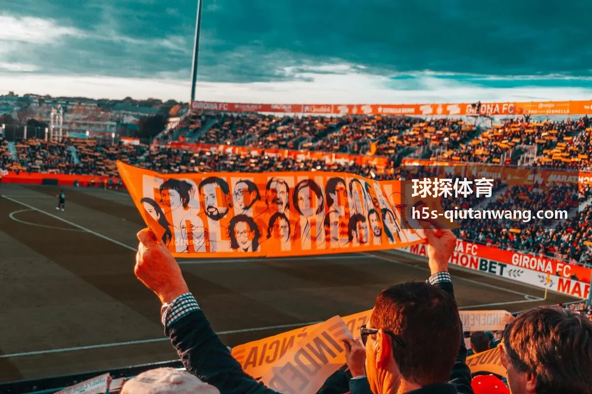 球探体育战术解析三中卫体系现代足球演变